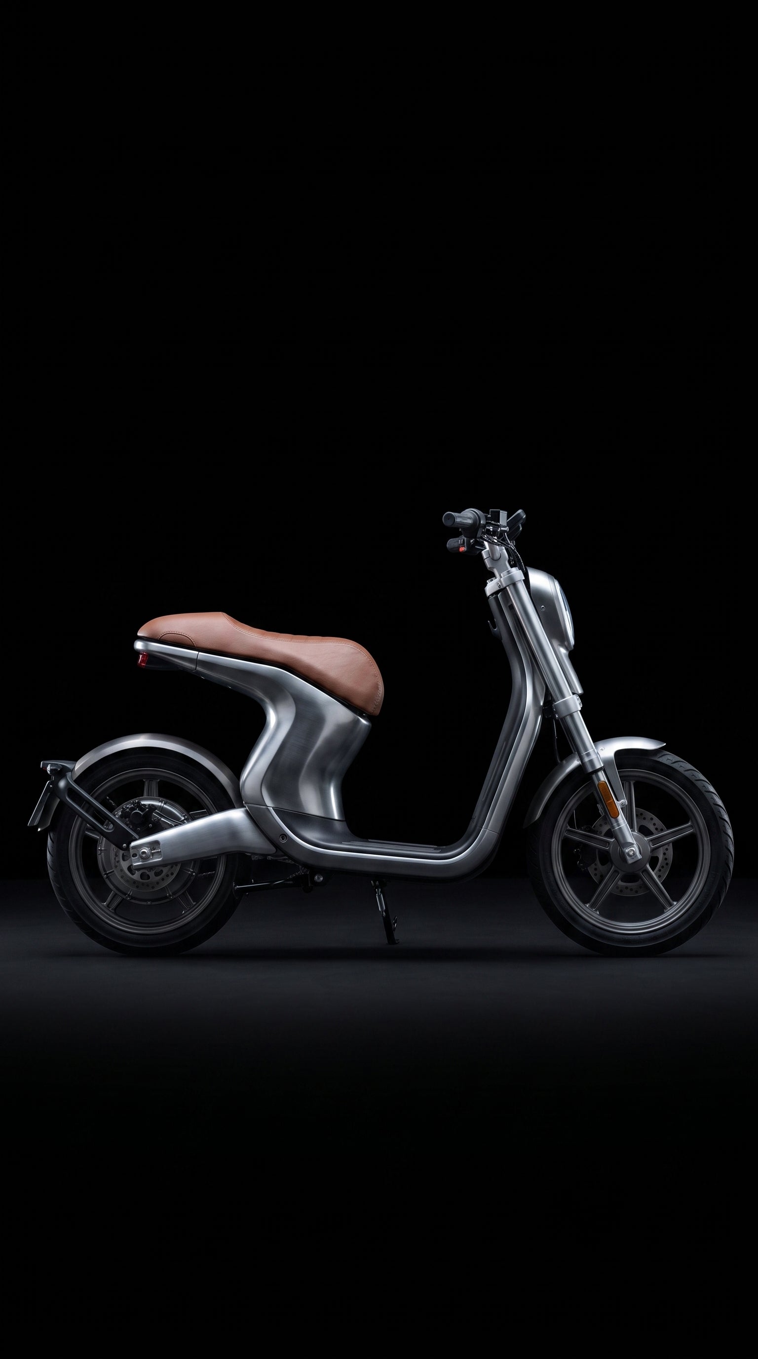 Neo Urban Scooter: O Futuro da Mobilidade com Elegância