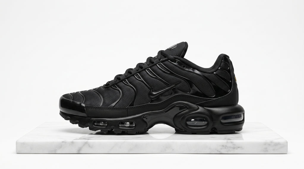 Tênis Nike Air Max TN Triple Black