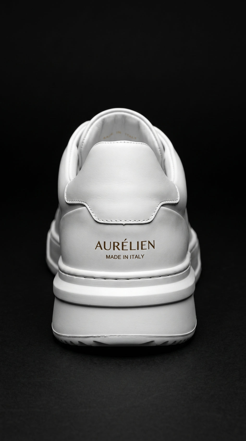 Albus Pure Minimalist | Vista traseira Made in Italy — FORNIQ