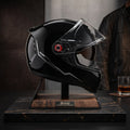 Capacete Peels Icon Pro NKD Preto Brilhante - Vista lateral em suporte